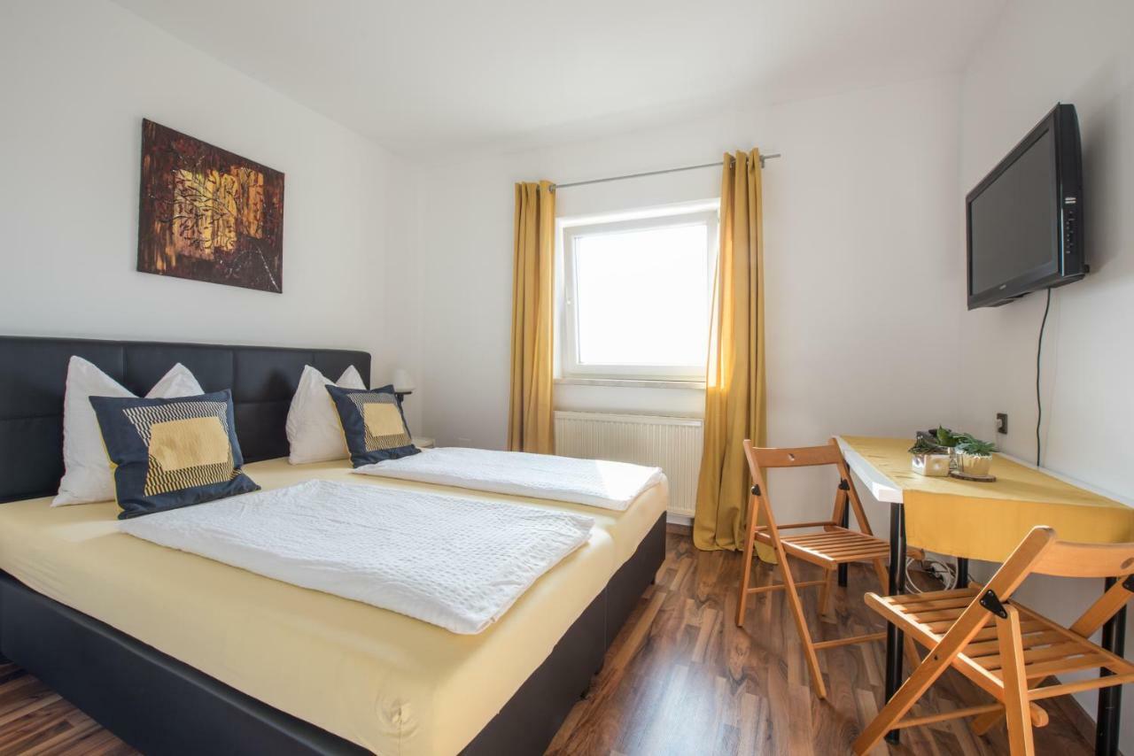 Pension Rosenhof Лінц Екстер'єр фото